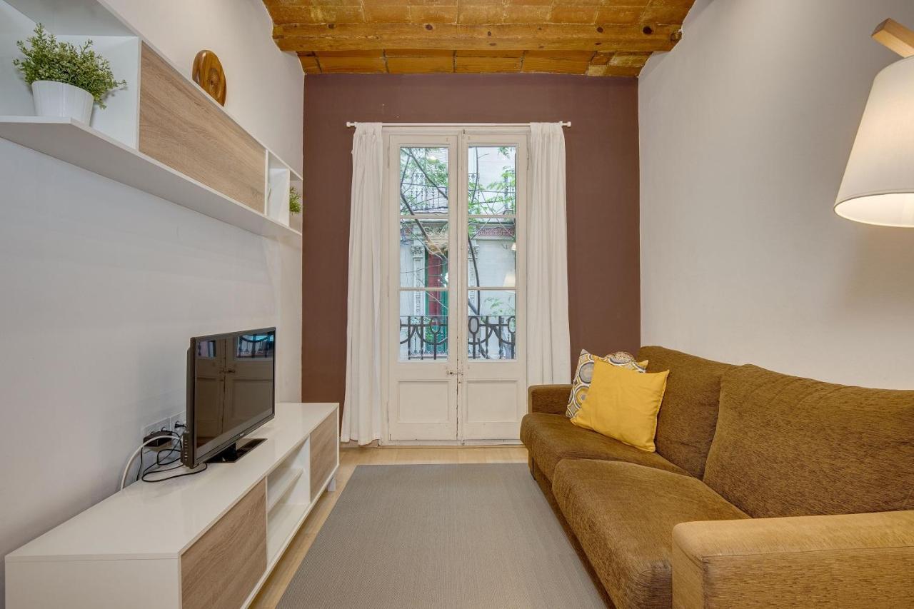 Feelathome Center Apartments Barcelona Bagian luar foto
