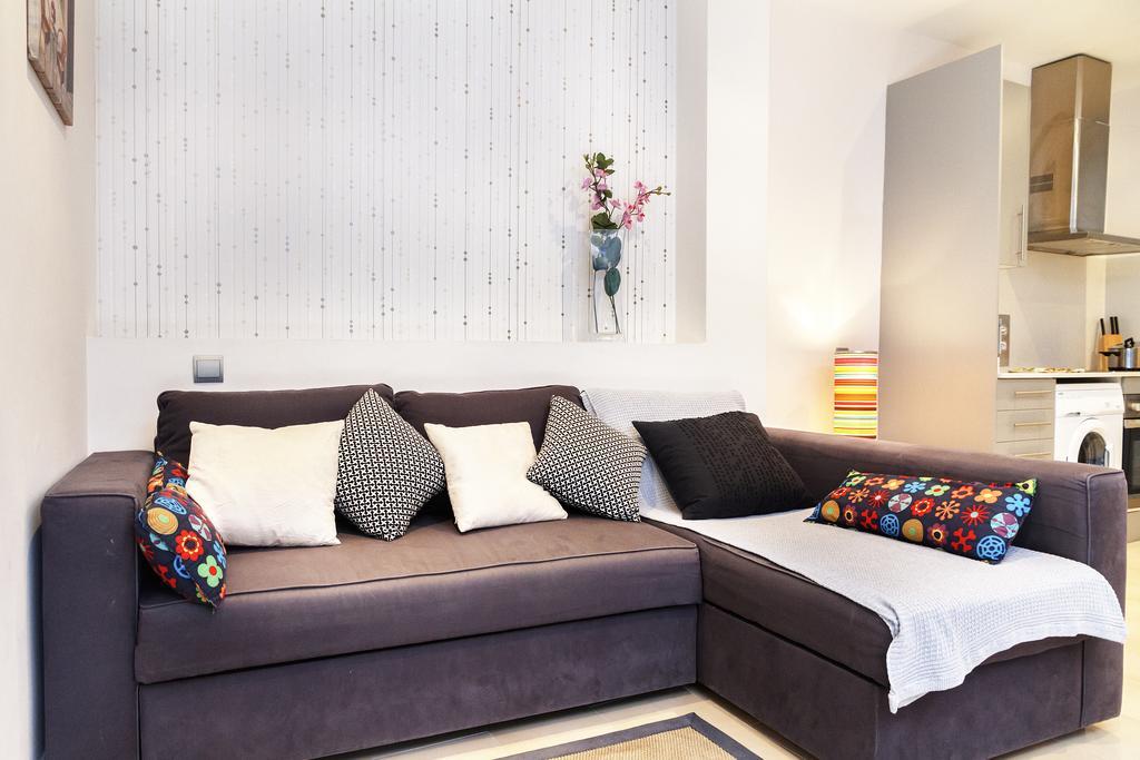 Feelathome Center Apartments Barcelona Ruang foto