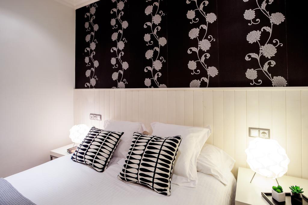 Feelathome Center Apartments Barcelona Ruang foto
