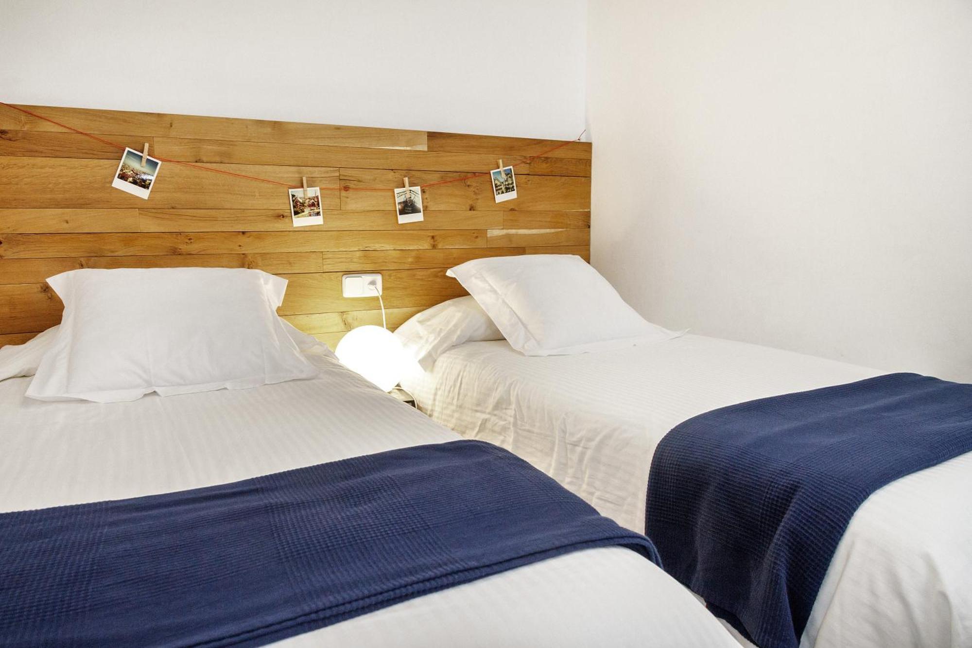 Feelathome Center Apartments Barcelona Bagian luar foto