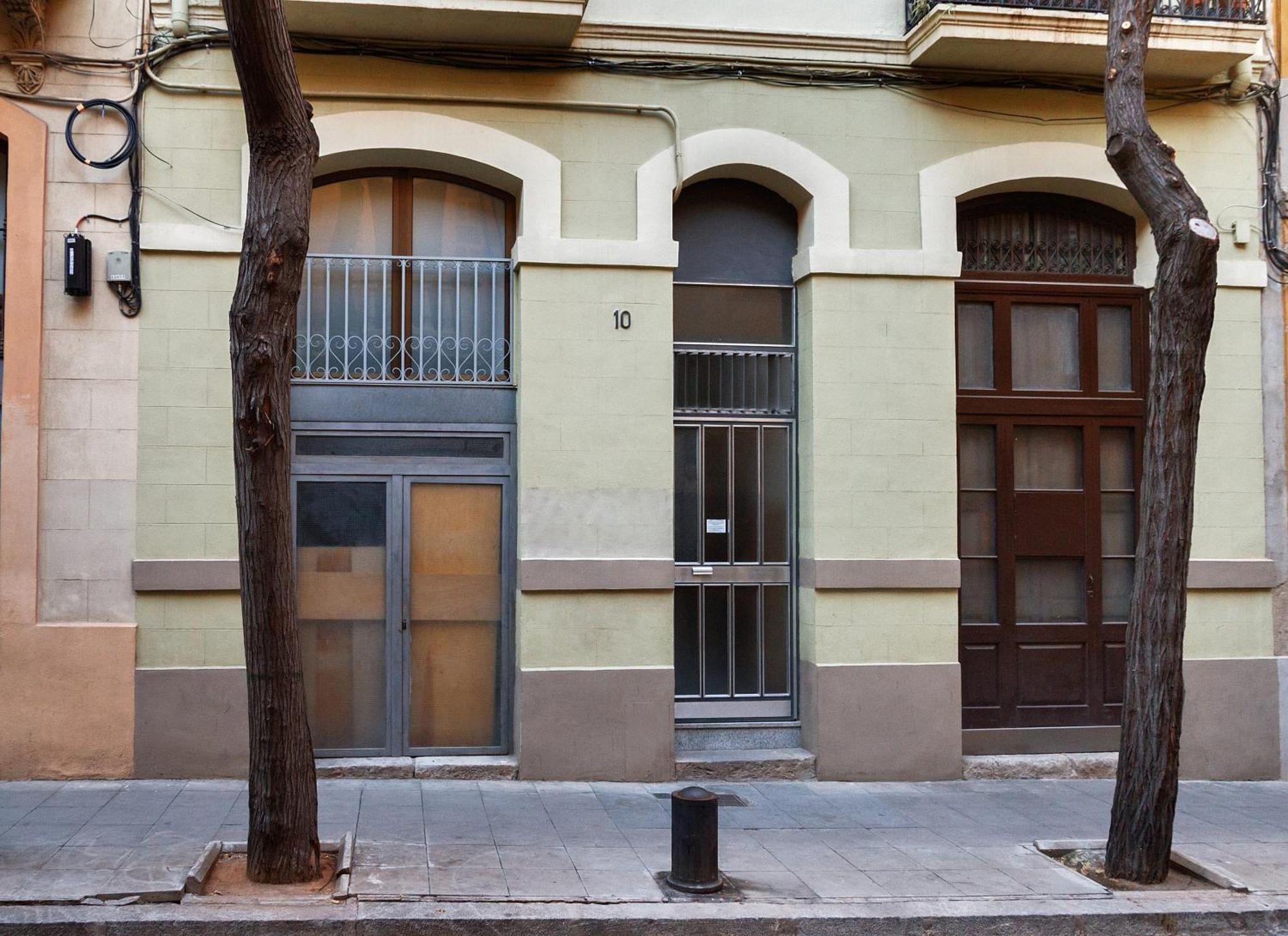 Feelathome Center Apartments Barcelona Bagian luar foto